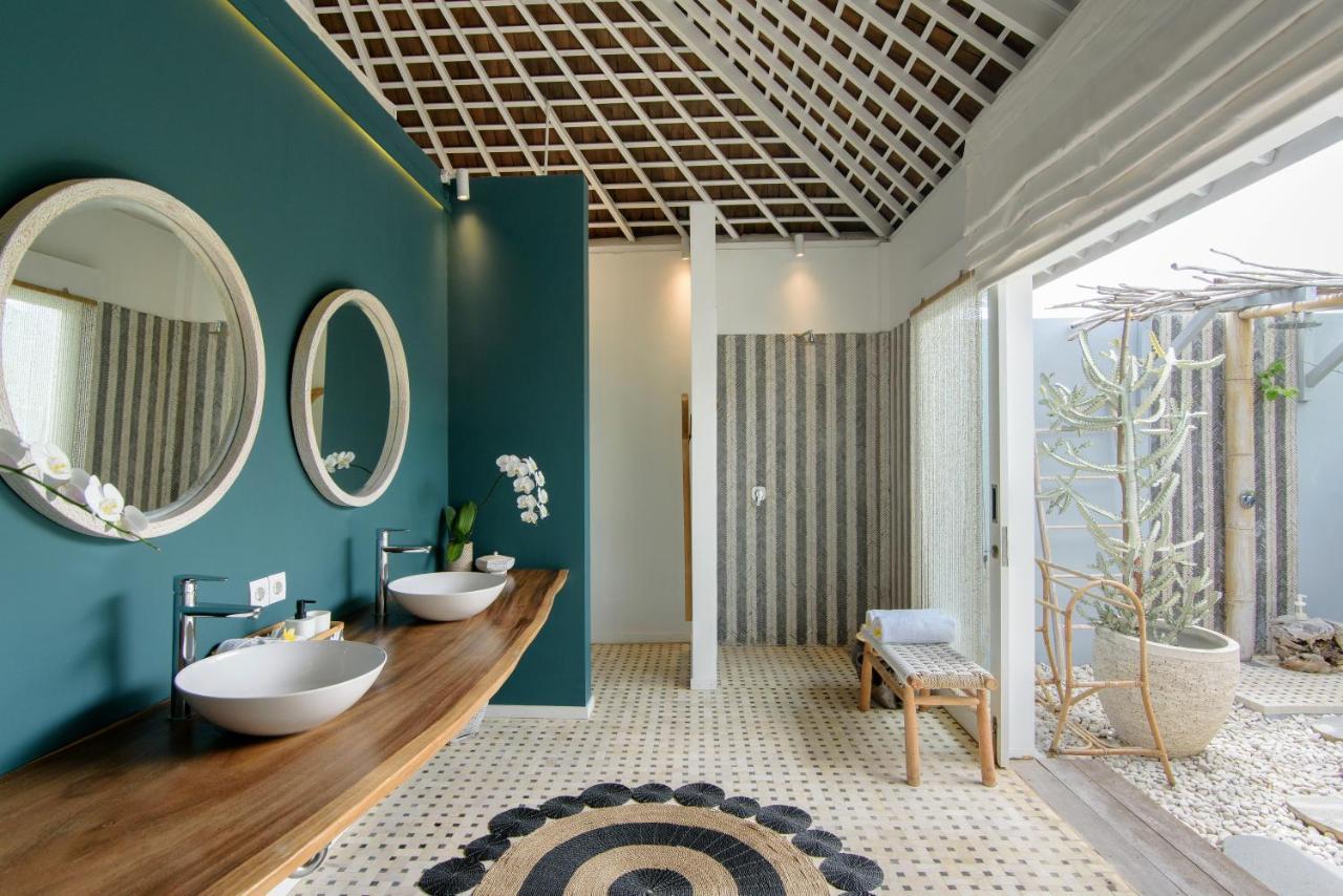 Driftwood Villas Lembongan Exterior photo